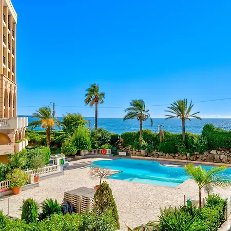 La Palme D'azur - * Cannes