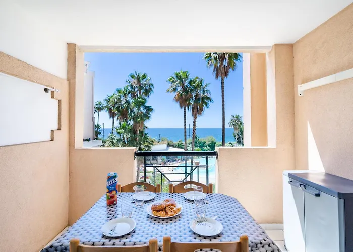 La Palme D'azur - * Cannes
